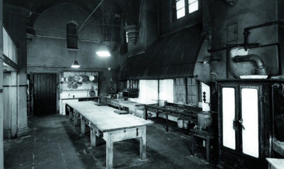 Kitchen and MCR